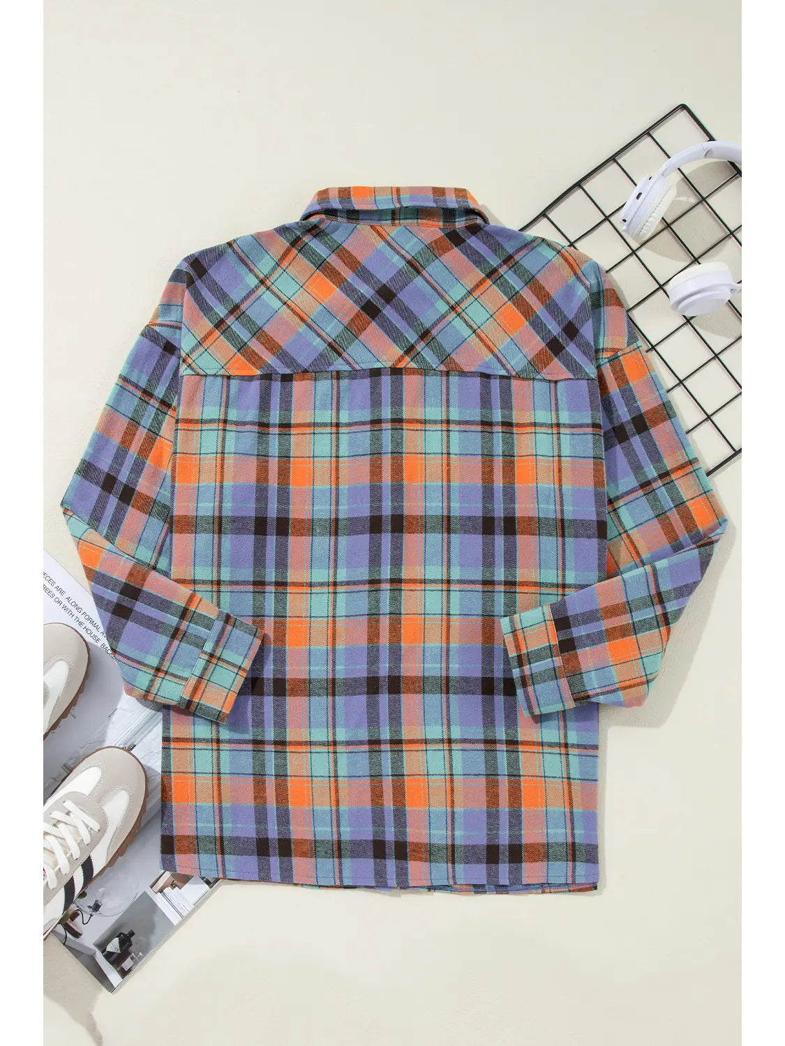 Plaid Long Sleeve Buttoned Shirt